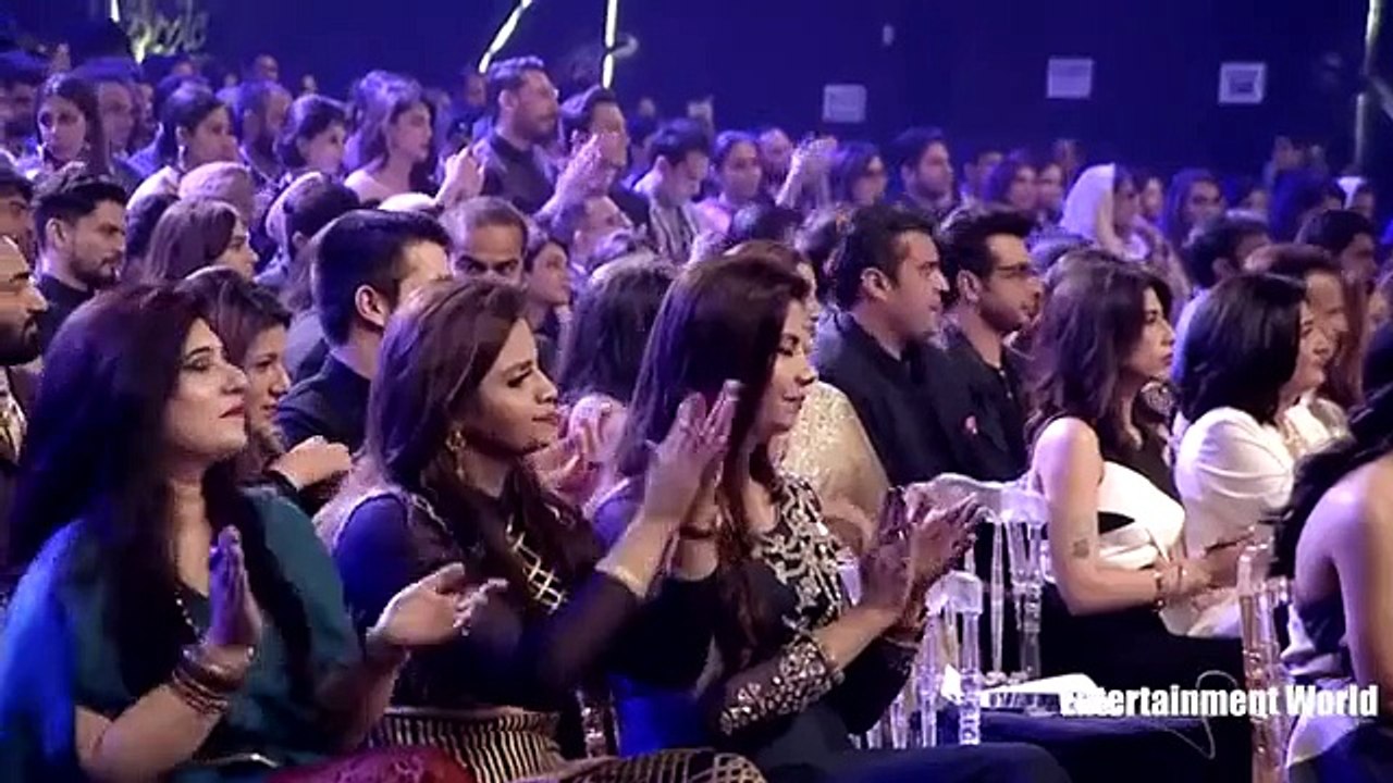 Awkward moment for Humayun Saeed, Ahmed Ali butt Nailed it