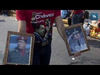 Propaganda a favor de Maduro marca ruas de Caracas antes das eleições