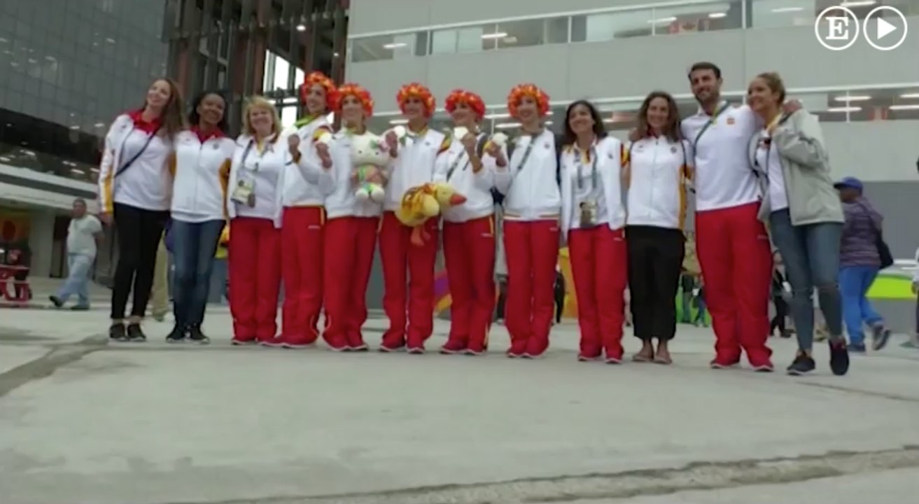 El equipo femenino de gimnasia rítmica gana la plata