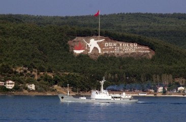 Rus İstihbarat Gemisi Çanakkale Boğazı'ndan Geçti