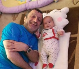 İsrafil Köse'den Geriye Oğluyla Çektirdiği Kareler Kaldı