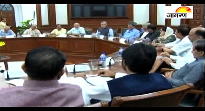 कश्मीर में खून किसी का भी बहता हो दुख बराबर का होता है: पीएम मोदी