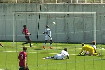U19 National - OM 4-3 Clermont : le but de Samih Hadji (79e)
