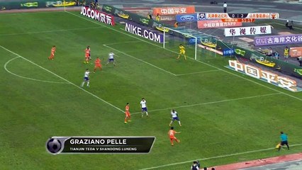 Pelle'den iki gol birden