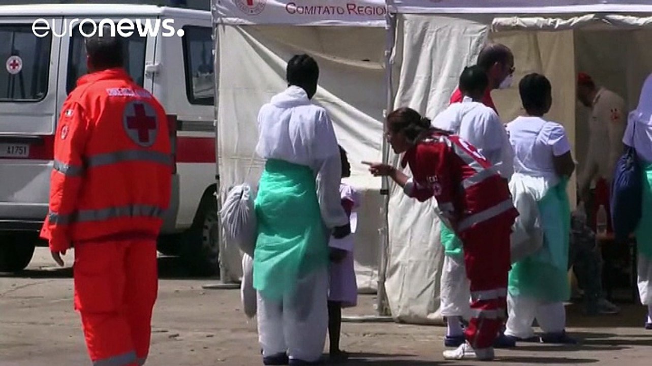 Plus d'un millier de migrants secourus en 24 heures au large de la Sicile