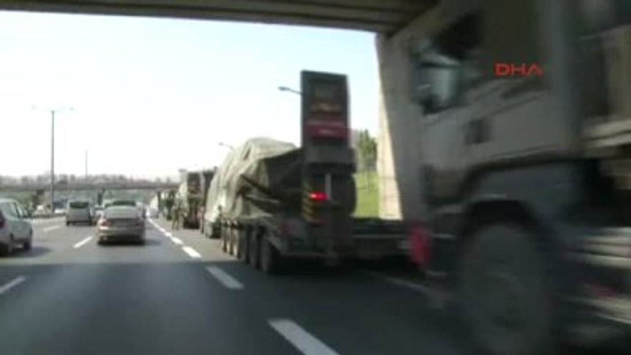 Tanklar Tekirdağ'da Naklediliyor