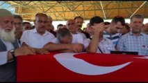 Elazığ - Şanlıurfa'daki Bombalı Saldırıda Şehit Olan Polis Memuru Ömer Son Yolculuğuna Uğurlandı