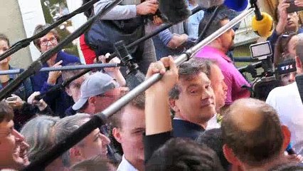 Arnaud Montebourg à Frangy - macon-infos dans la mêlée