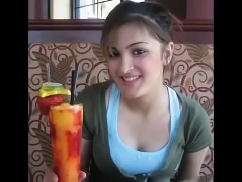 ایک لڑکی کو کیسے مطمئن کیا جائے - لڑکی نے خود بتا دیا - مکمّل ویڈیو دیکھے