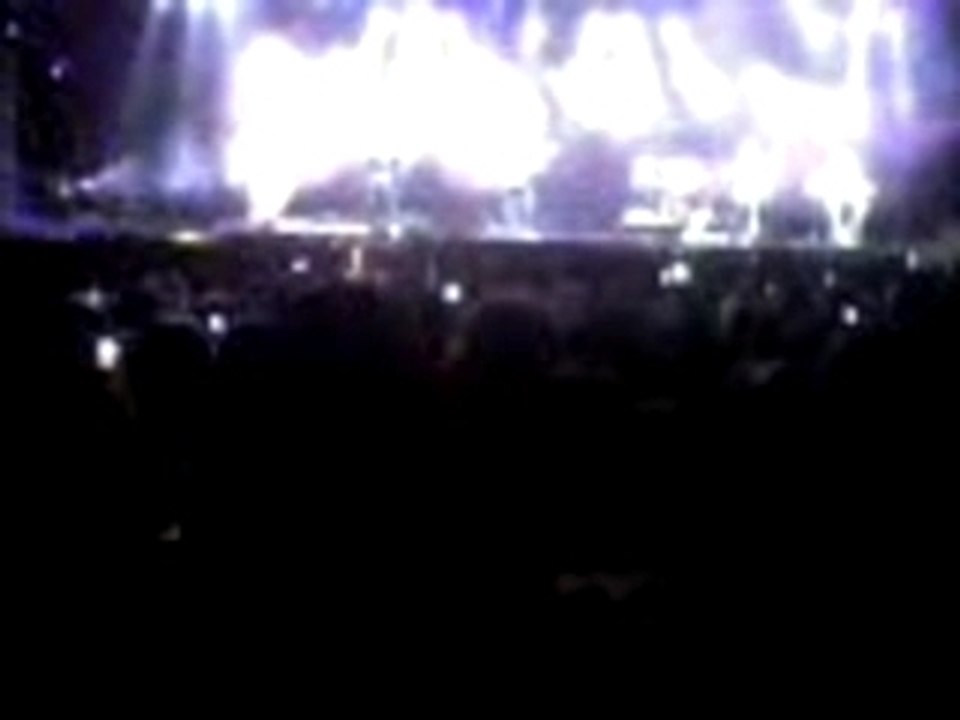 "Serre-moi encore" Tryo Paléo