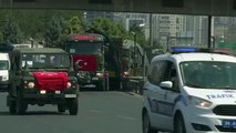 Tanques salieron de Estambul y Ankara tras golpe fallido en Turquía