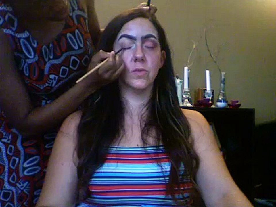 Tutoriel makeup-Look Cranberry + Creation Sourcils