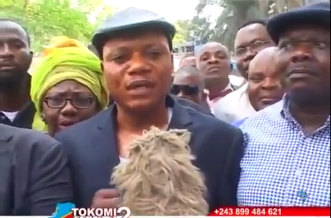 Tokomi Wapi- Mutu akosabino te Ville Morte Ezali, Toko Trahir peuple Jamais !!