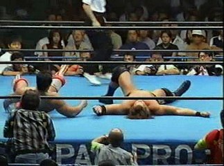 Kenta Kobashi vs Mike Awesome 04/09/99