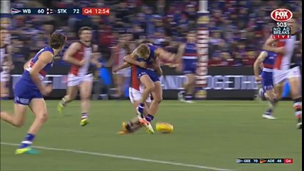 Aussie Rules Player Mitch Wallis Horribly Kicks And Breaks His Own Leg!