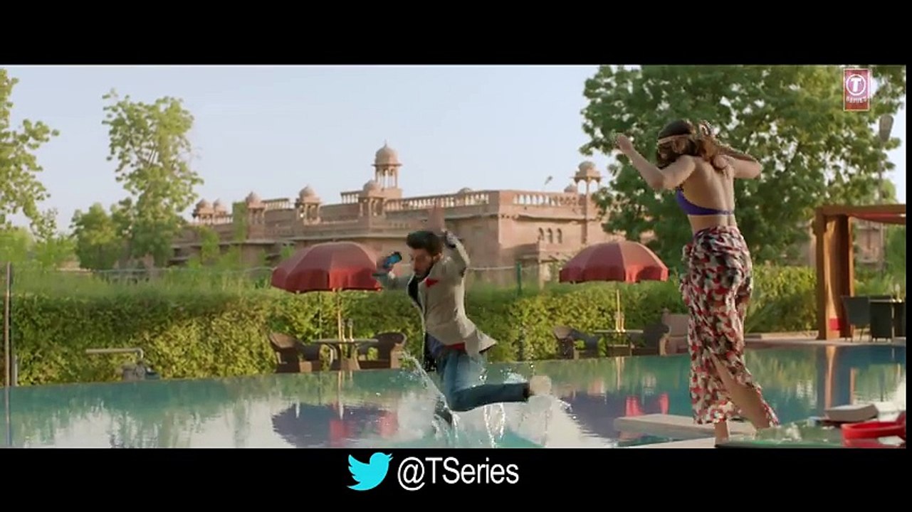 Exclusive- Engine Ki Seeti Video Song - Khoobsurat - Sonam Kapoor