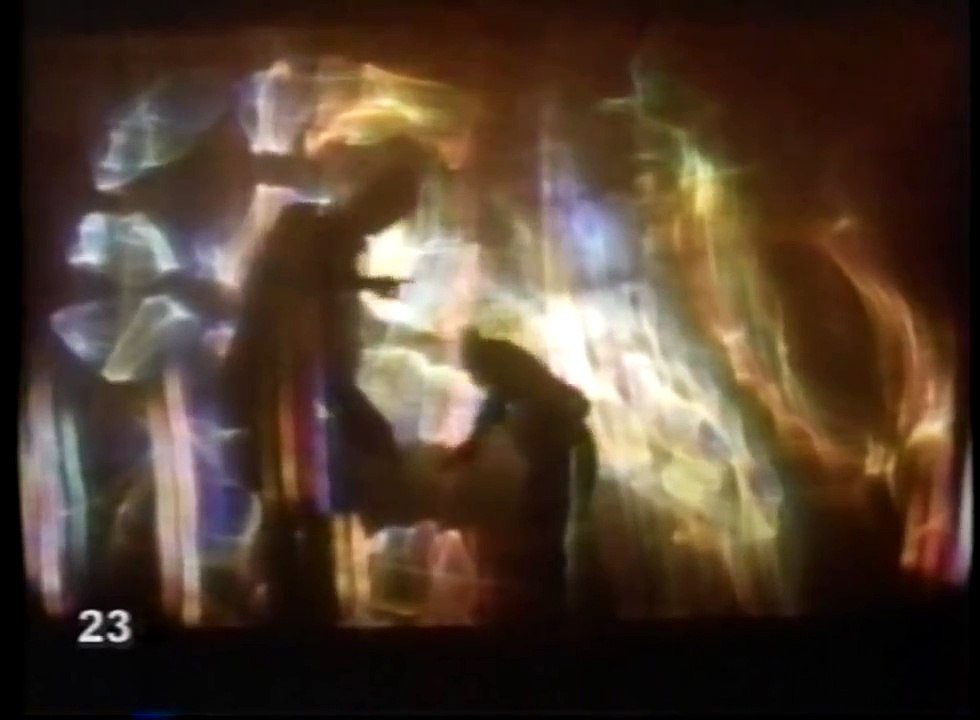 3-2-1 Contact #23 - Living Color - Light & Color