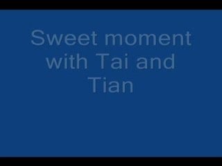 Tai and Tian Sweet Moment
