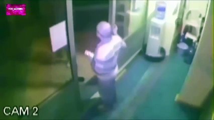 İzmir'de sela okuyan müezzin tartaklandı