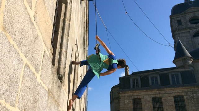 Spectale de danse verticale aux Échappées belles