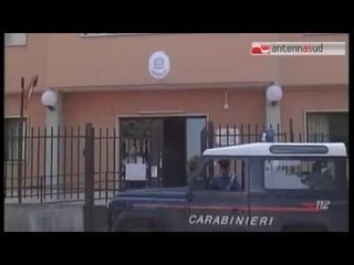 Télécharger la video: Tg Antenna Sud - Mattinata, un paese in piazza contro le lupare bianche