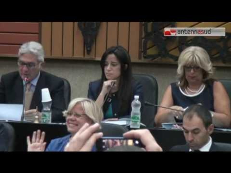 Tg Antenna Sud - Mozione emergenza ambiente a Taranto, botta e risposta tra Pd e M5S