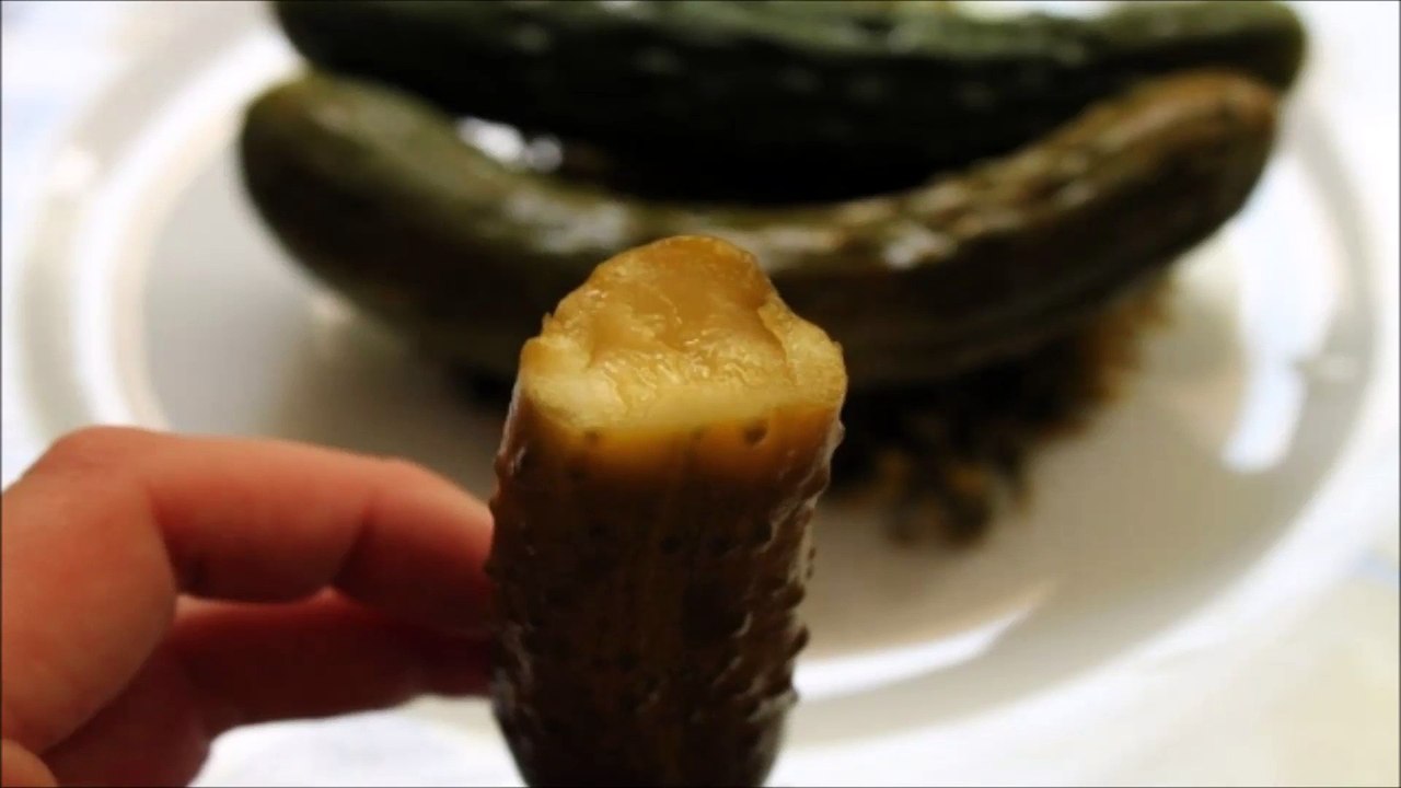 Pickle Bite Crunch Sound Effect