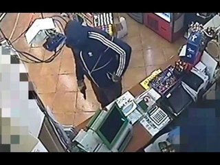 Napoli - Sgominata la banda di rapinatori che sparava ai commercianti (23.07.16)