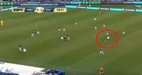 Juventuslu Blanco'nun Orta Sahadan Attığı Gol Maça Damga Vurdu