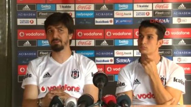 Tolga Zengin ve Necip Uysal, Beşiktaş'ın Avusturya Kampında Basın Toplantısı Düzenledi