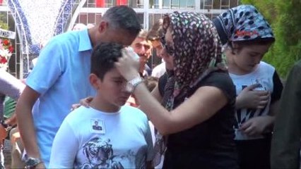 Samsun Darbecileri Durduramadığı İçin İntihar Eden Yarbay Önder, Samsun'da Toprağa Verildi