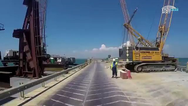 Первое видео езды по Керченскому мосту