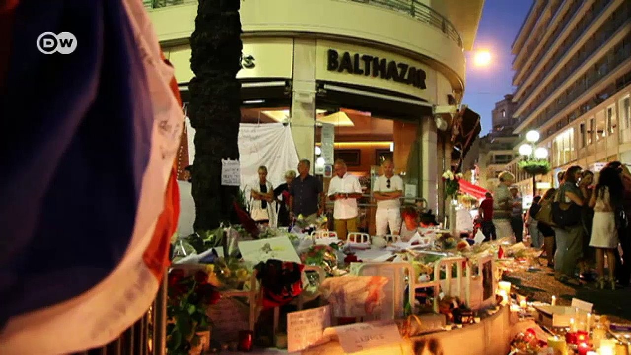 Nizza nach dem Anschlag - eine Stadt unter SchockEine Reportage von Lars Scholtyssyk | DW Nachrichten