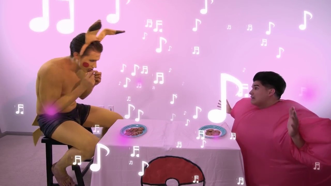 HOW POKEMON EAT FOOD!!