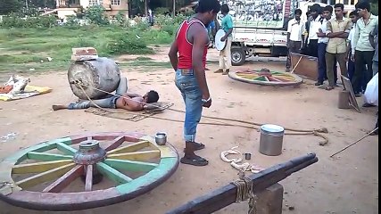 indian street circus and magic, very amazing ( bangalore ),