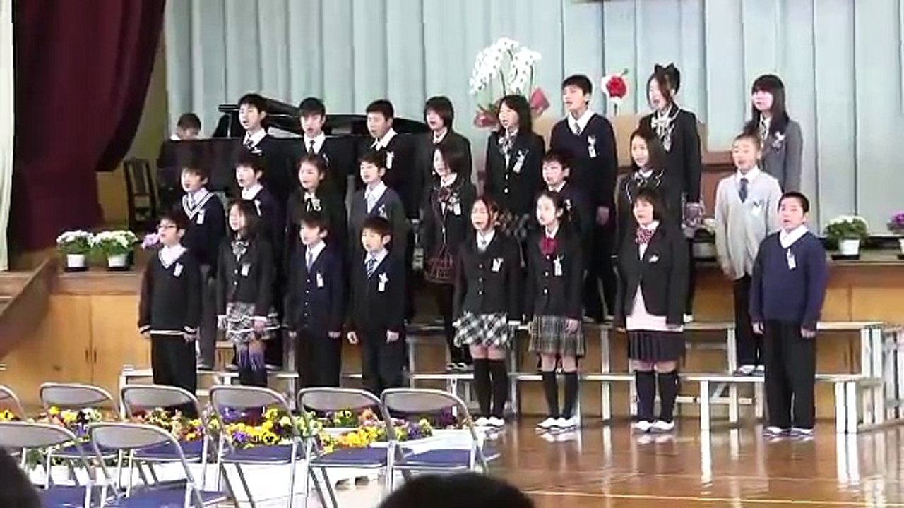 合唱曲　「COSMOS」　25名の卒業式
