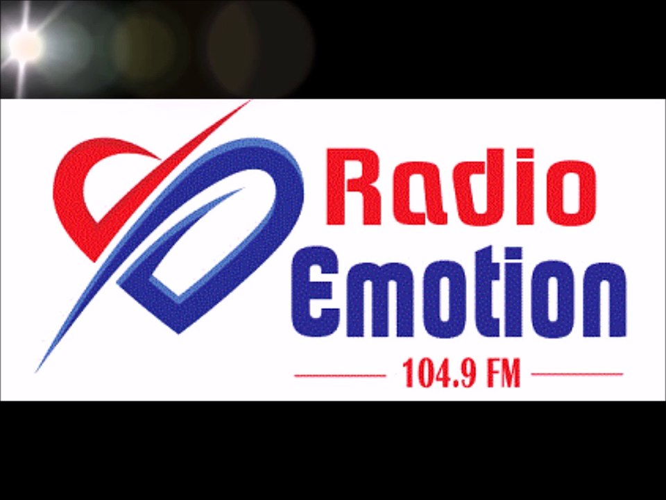 sylvain chanteur sosie de Florent Pagny  Ma Liberté De Penser  en  live dans  les studios de Radio Emotion