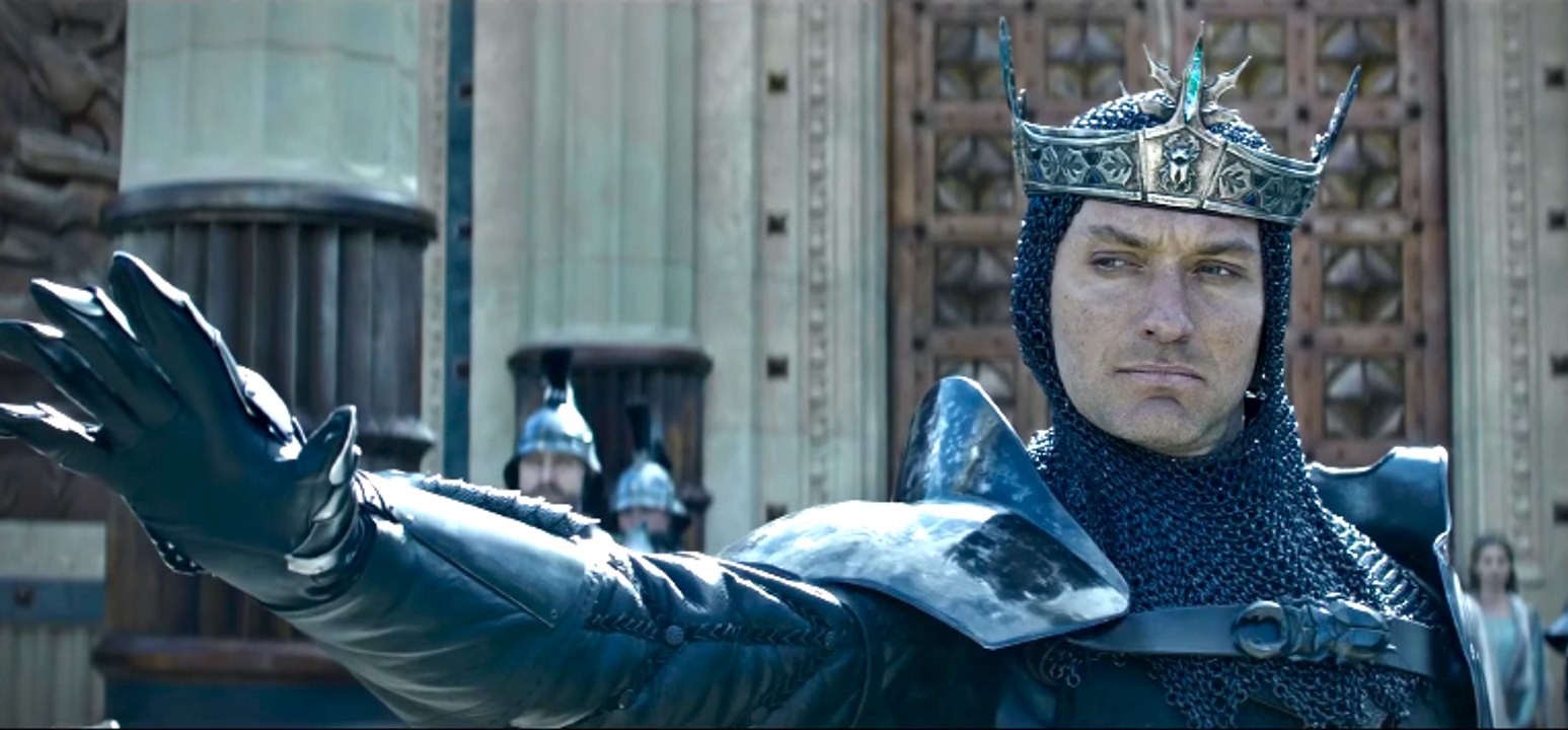 KING ARTHUR: Legend of the Sword - Official Comic-Con Movie Trailer - Charlie Hunnam, Eric Bana, Jude Law