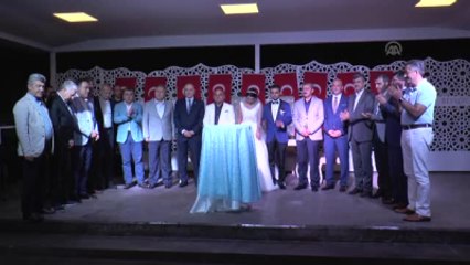 Bakan Özlü, Nikah Şahidi Oldu