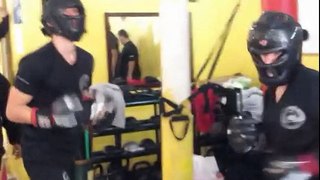 Kombato: Treino de frequência prévia para 15 segundos.