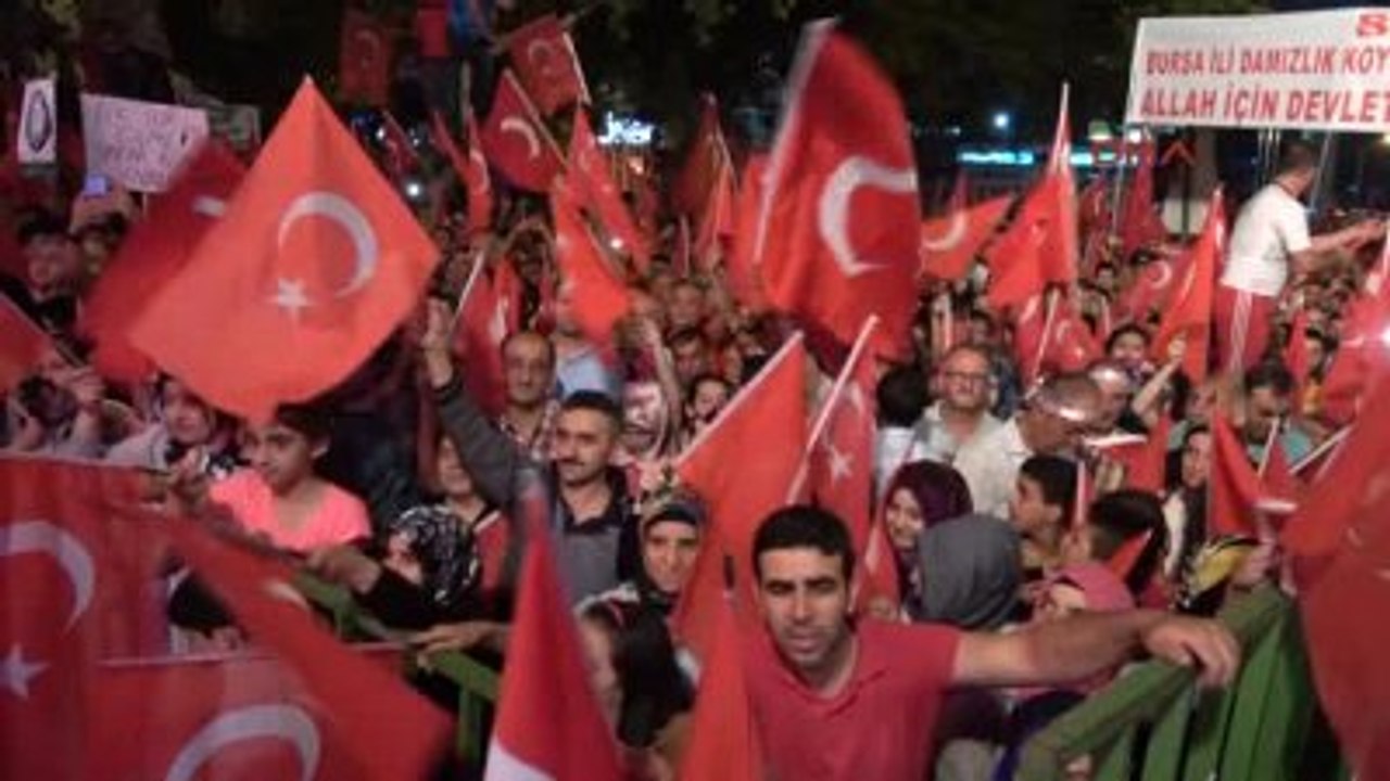 Bursa-Gıda Tarım ve Hayvancılık Bakanı Çelik Bunlara Hayvan Demek, Hayvanlara Hakarettir