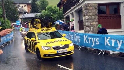La chute de Kelderman dans la descente de Joux-Plane pas vue à la télé.