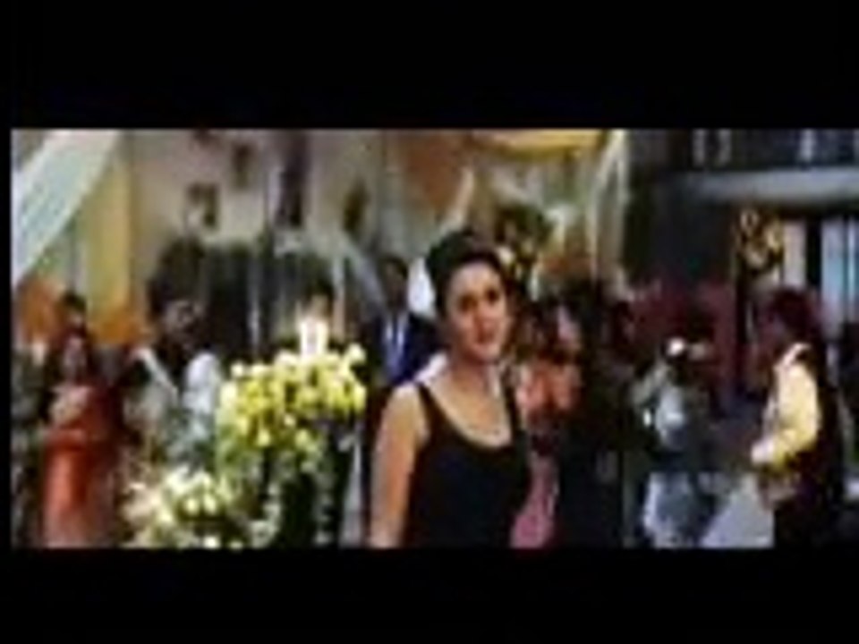 Kisi Ki Ankhon Ka Kajal Ban jaata Hai