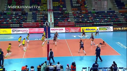 Ea este sportiva de numai 21 de ani care a devenit SENZAȚIA internetului. Videoclipul vorbește de la sine!