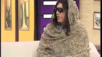 Azizi in Hasb e Haal as Meera :D