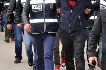 Fuat Avni Soruşturması'nda 31 Şüpheliden 2'si Tutuklandı
