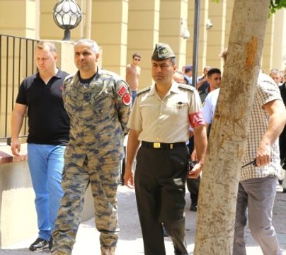 İncirlik Üssü Türk Komutanı Sivillere 'Görev Dağılımı' Yapmış