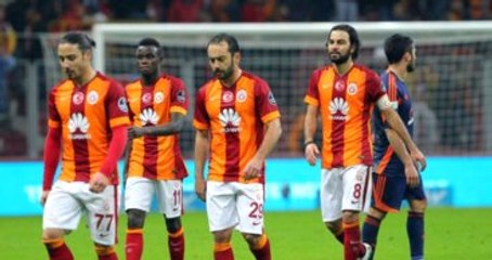 Galatasaray'ın Kamp Kadrosunda Umut, Olcan, Tarık ve Endoğan Yer Almadı