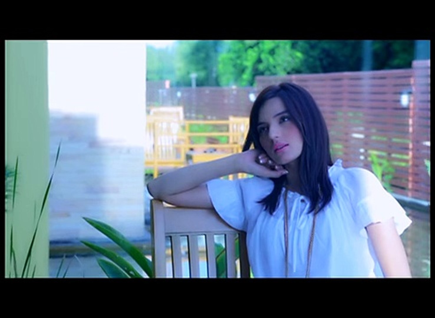 ⁣Hunjoo - Sadia Khan - Bilal Saeed - Official Music Video - 2015 - YouTube