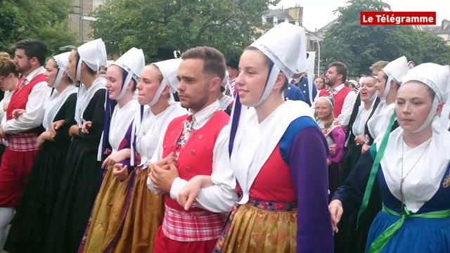 Quimper. Triomphe des sonneurs : dantesque !